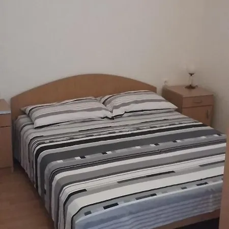 21c Ulica Ante Starcevica Apartman