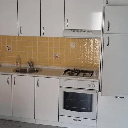 21c Ulica Ante Starcevica Apartment